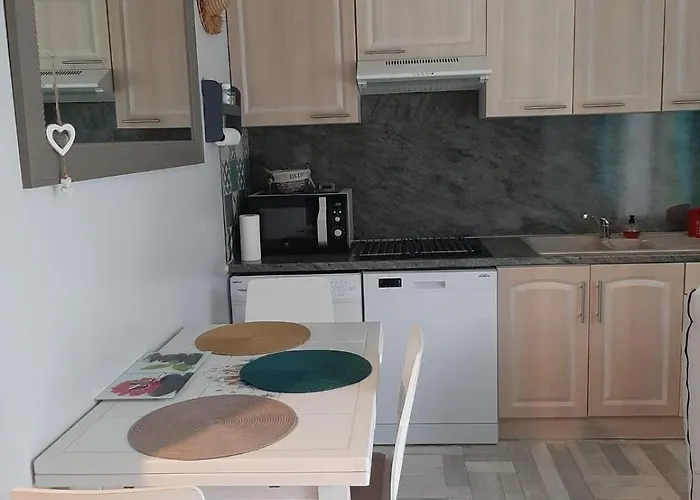 Lägenhet L Enclos *